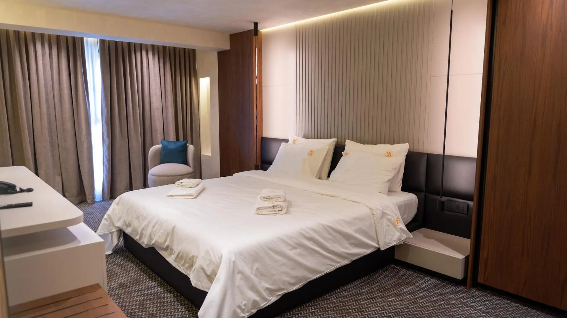 Mattis Hotel ティラナ
