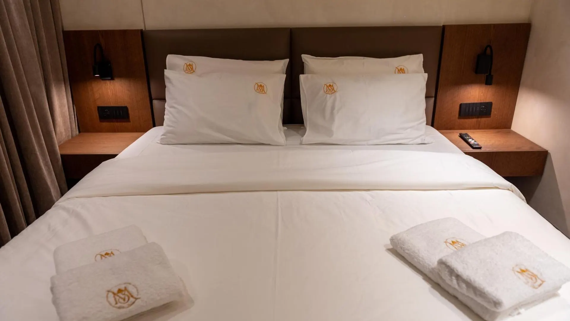 Mattis Hotel ティラナ アルバニア