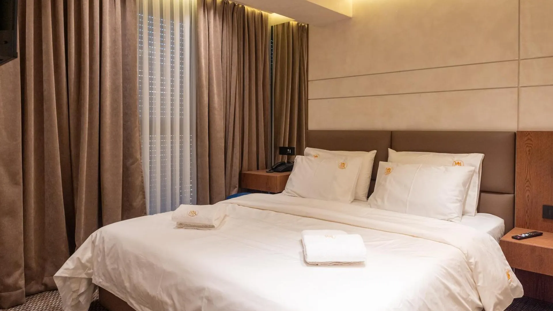 Mattis Hotel تيرانا