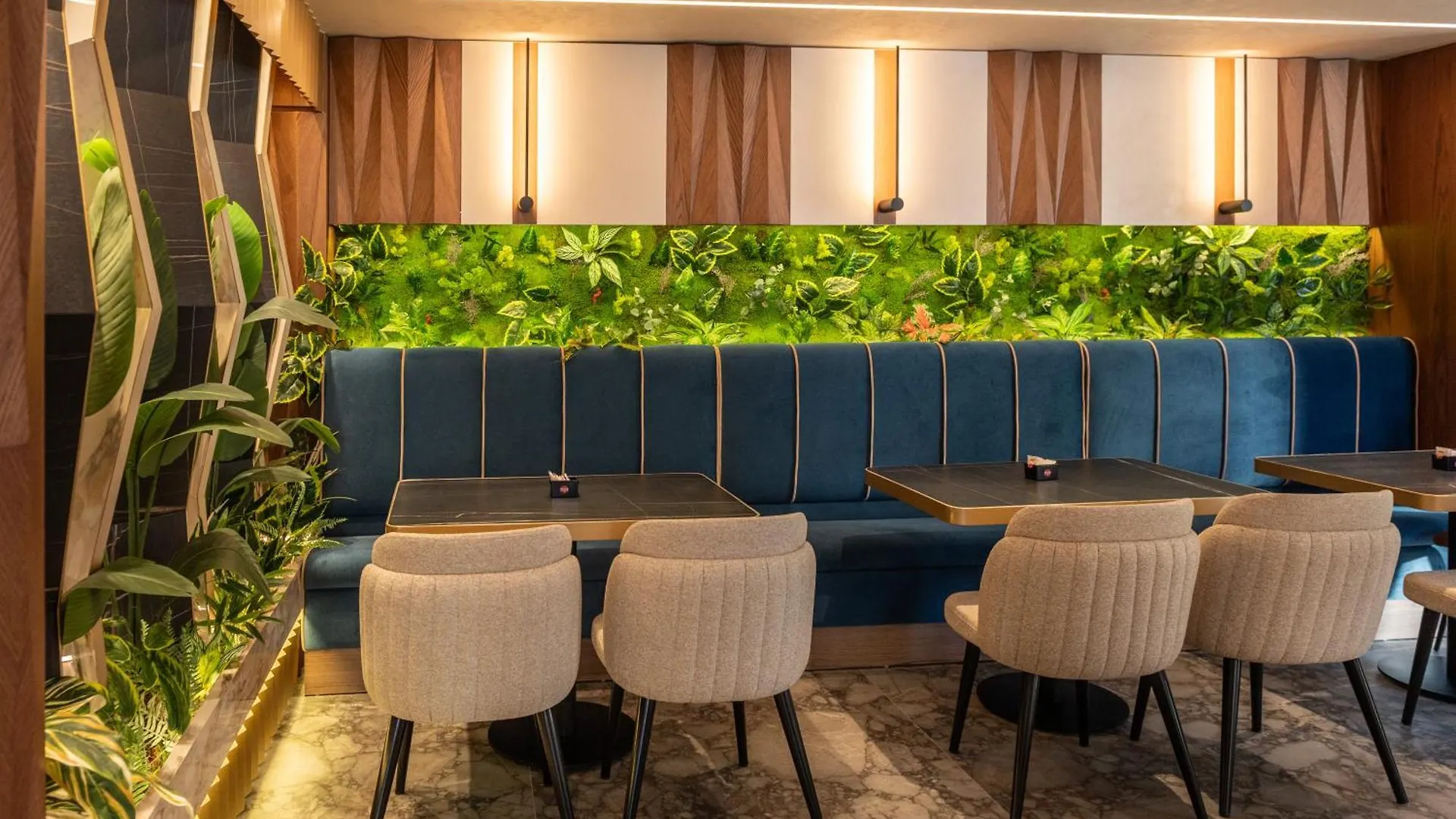 Mattis Hotel تيرانا