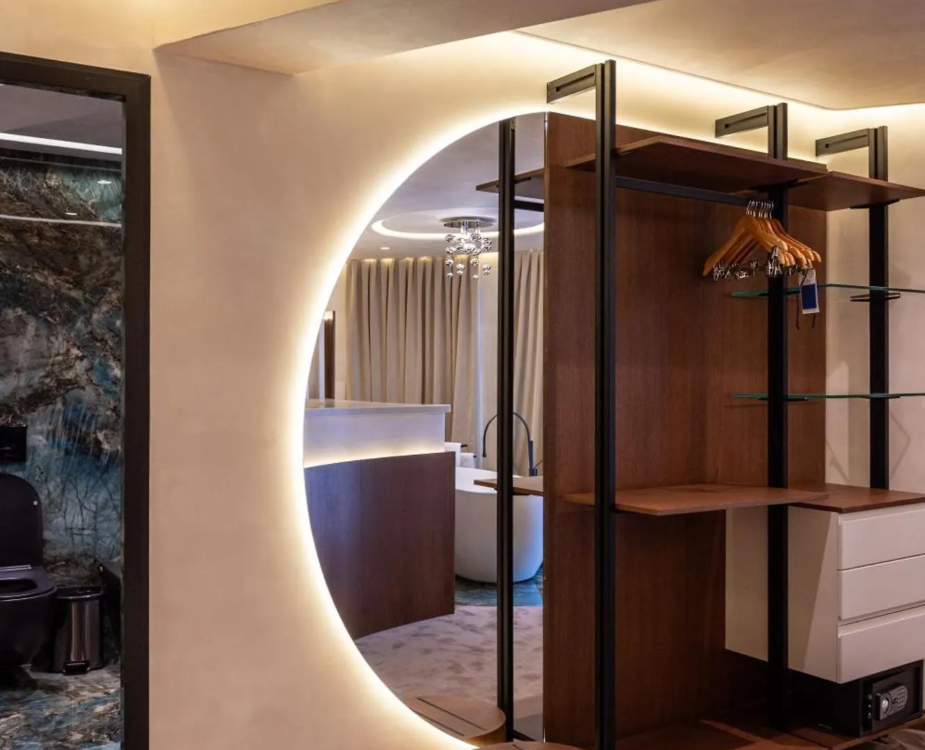 Mattis Hotel تيرانا