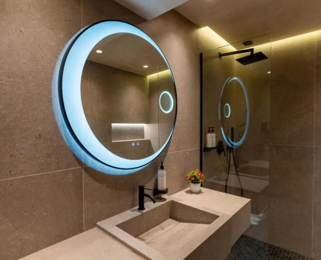Mattis Hotel تيرانا 4*,